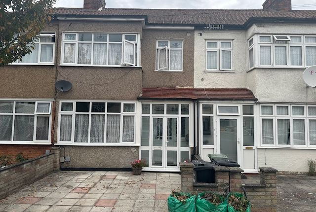 MORTLAKE ROAD, ILFORD IG1 3 bed terraced house for sale