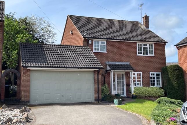 Wakes Close, Dunton Bassett 4 bed detached house for sale
