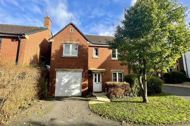 John Alder Close, Chiseldon 4 bed detached house for sale