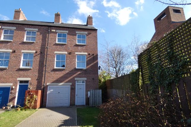 Cross Valley Court, Durham DH1 4 bed townhouse for sale