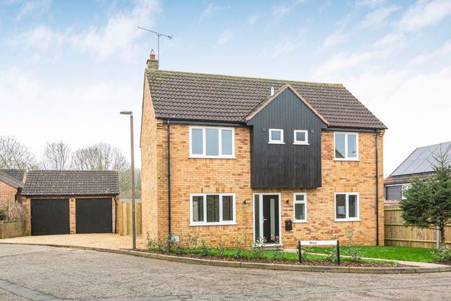 Greatchesters, Milton Keynes 4 bed detached house for sale