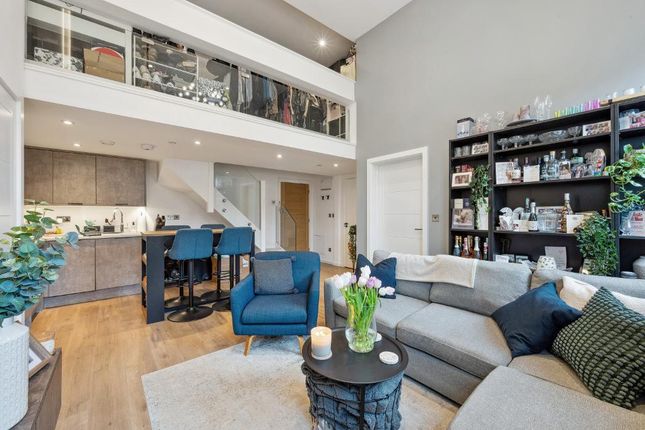Kingston Road, Wimbledon Chase... 1 bed flat for sale