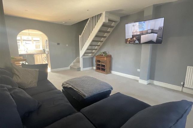1 bed end terrace house