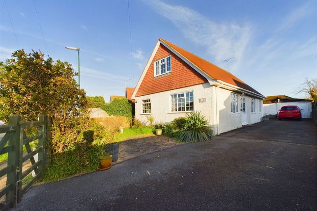 Lancing Park, Lancing 4 bed chalet for sale
