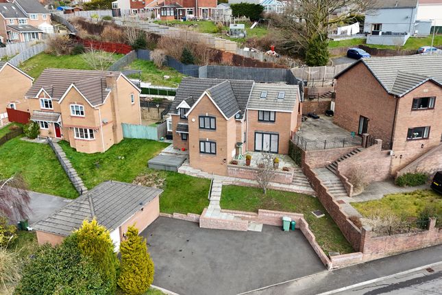Cwmdare, Aberdare CF44 5 bed detached house for sale