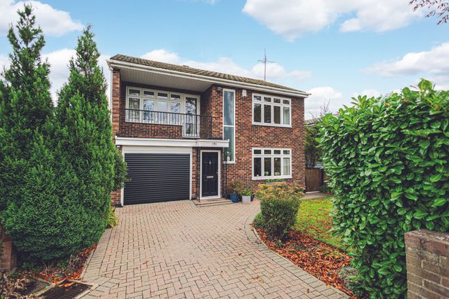 4 bed detached house