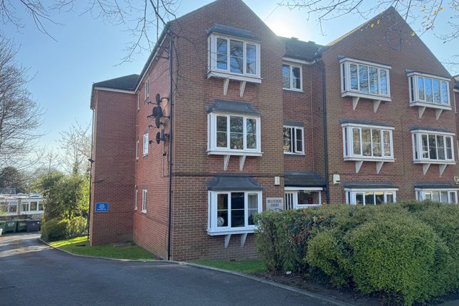 2 bed flat