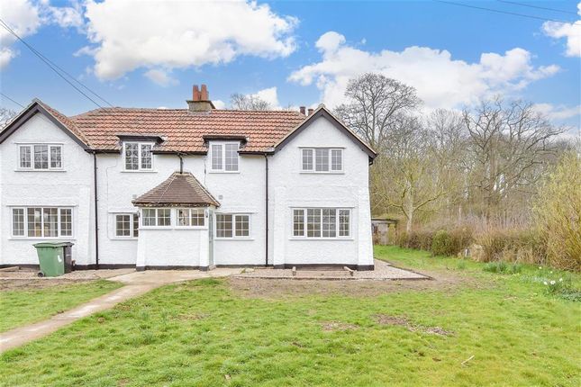 Cranbrook Road, Staplehurst, Kent 3 bed semi