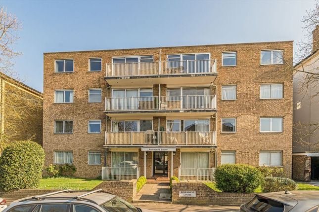 Grove Road, Surbiton KT6 2 bed flat for sale