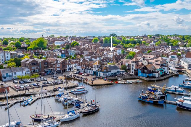 Mulberry House, Lymington SO41 2 bed apartment for sale