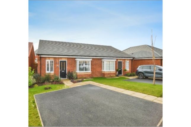 2 bedroom semi-detached bungalow for sale