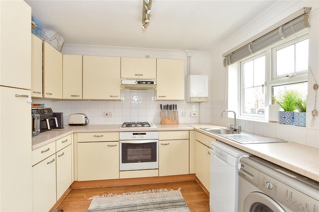 2 bed end terrace house