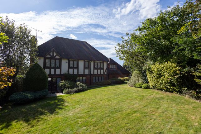 Watsons Close, Ashford TN25 5 bed detached house for sale