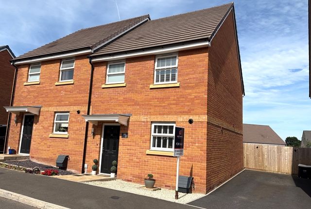 3 bed semi-detached house