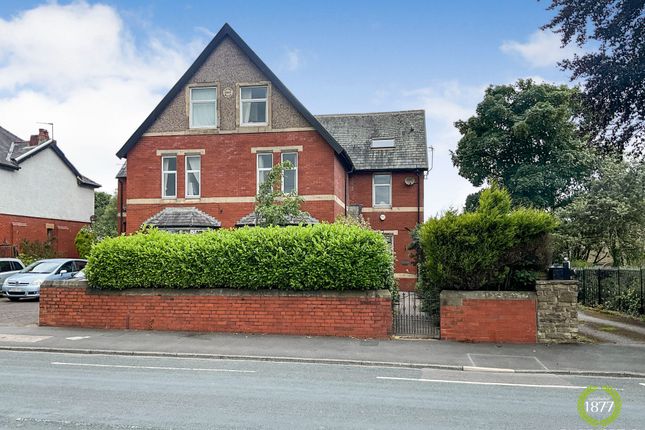 5 bedroom semi-detached house for sale