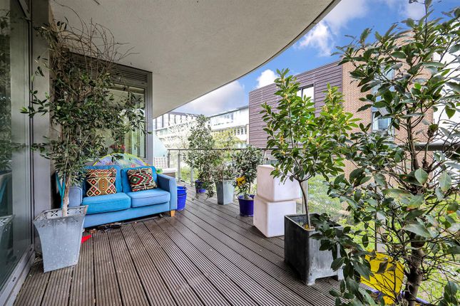 GWQ | Brentford | TW8 | London 1 bed apartment for sale