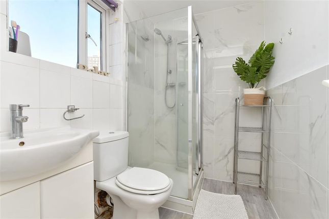 3 bed flat