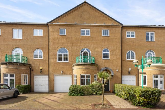 4 bedroom terraced house for sale
