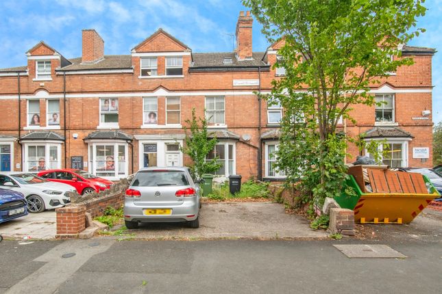 1 bedroom ground floor flat for sale