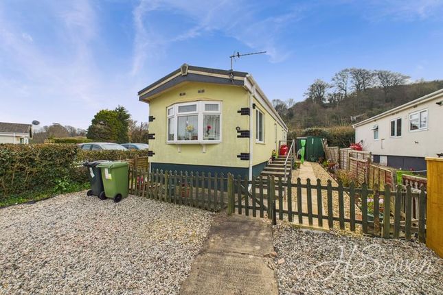 2 bedroom park home for sale
