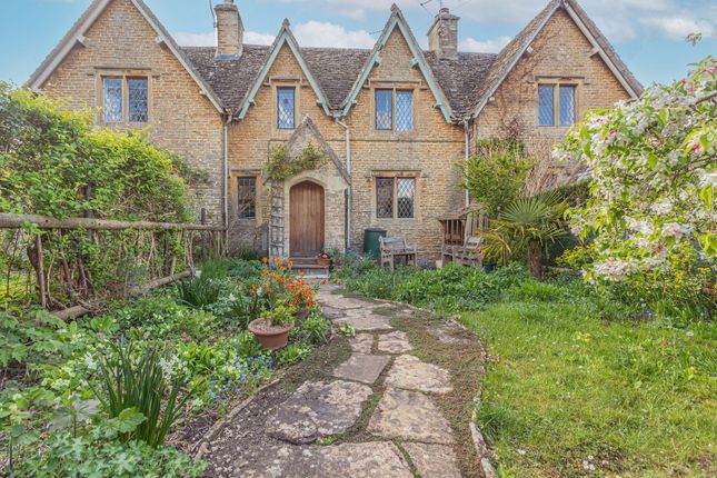 3 bedroom cottage for sale