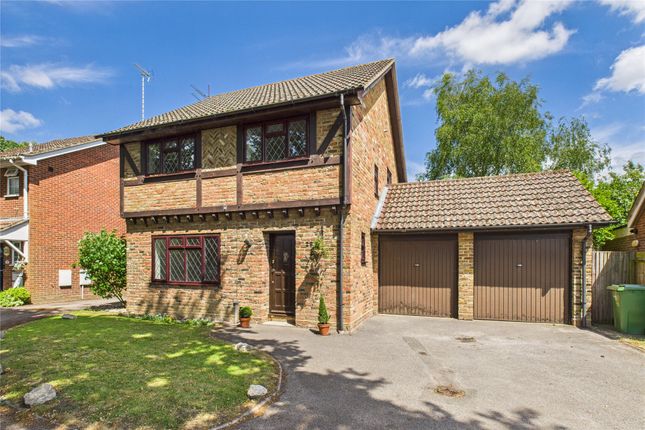 4 bed detached house