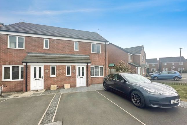 3 bedroom semi-detached house for sale