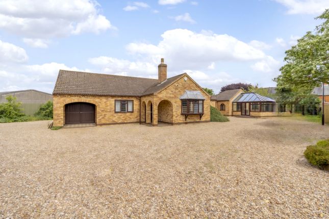 Reynard Street, Spilsby... 4 bed detached bungalow for sale