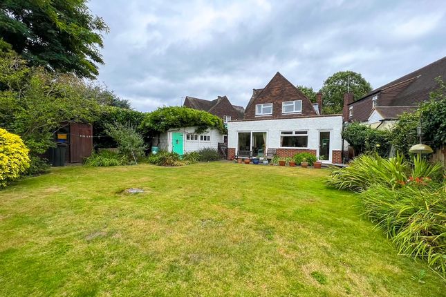 3 bed detached house