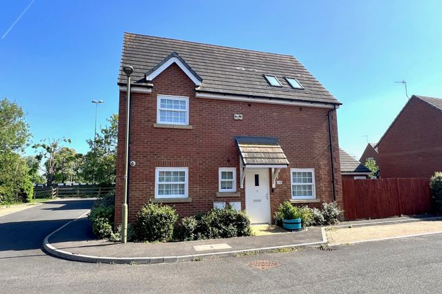 Queen's Crescent, Shrivenham... 3 bed detached house for sale