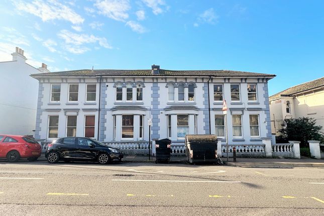 1 bed flat