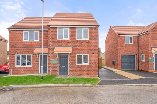 Winceby Fields, Horncastle, LN9 3 bed semi