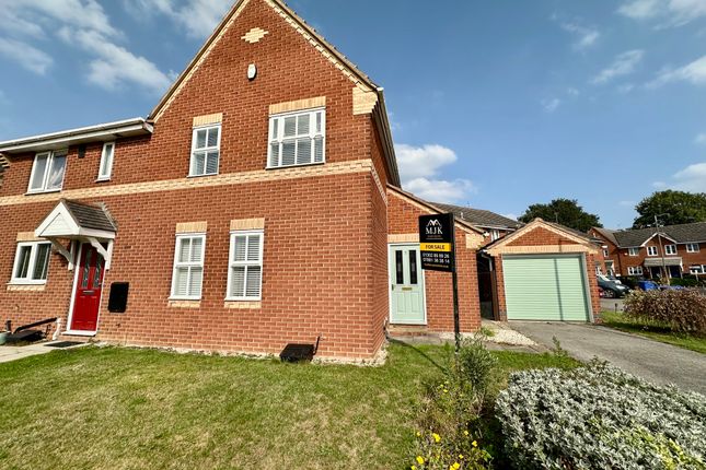 3 bedroom semi-detached house for sale