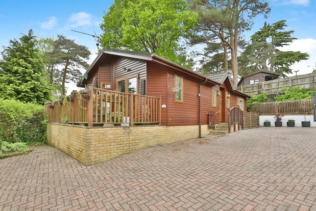 2 bed mobile/park home