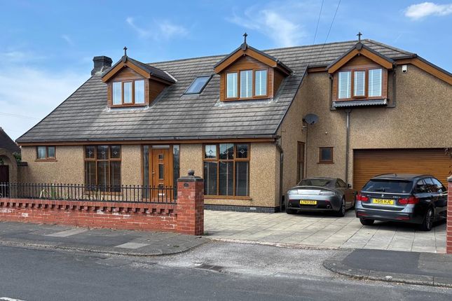 4 bed detached house