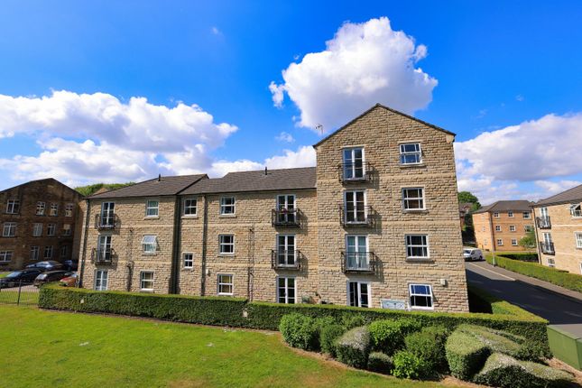 Broom Mills Road, Farsley, Pudsey... 2 bed flat for sale