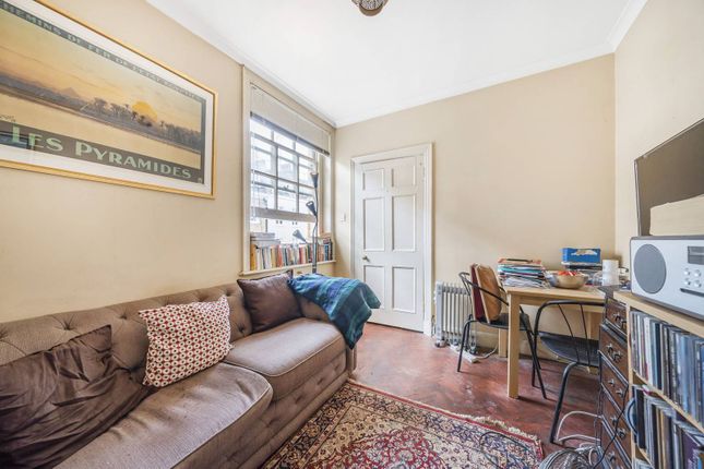 Catherine Place, St James's, London... 1 bed flat for sale