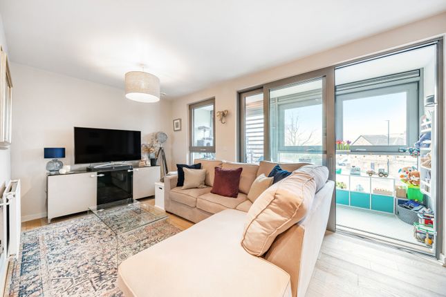 Ealing Road, Brentford, London 2 bed apartment for sale