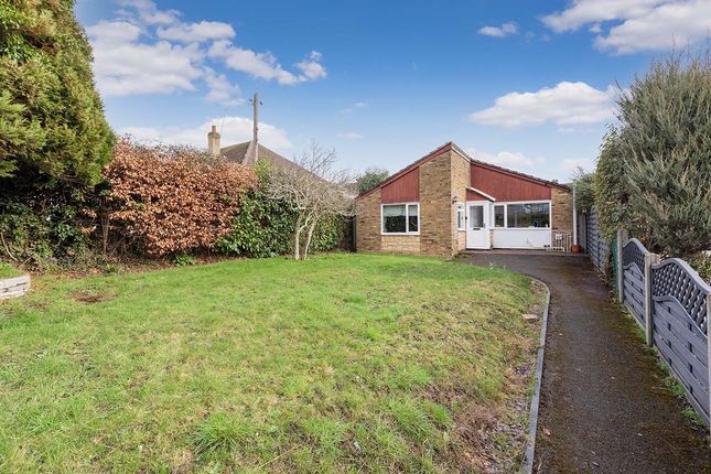 2 bedroom detached bungalow for sale