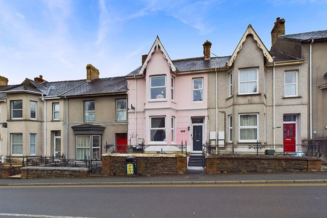 4 bed terraced house