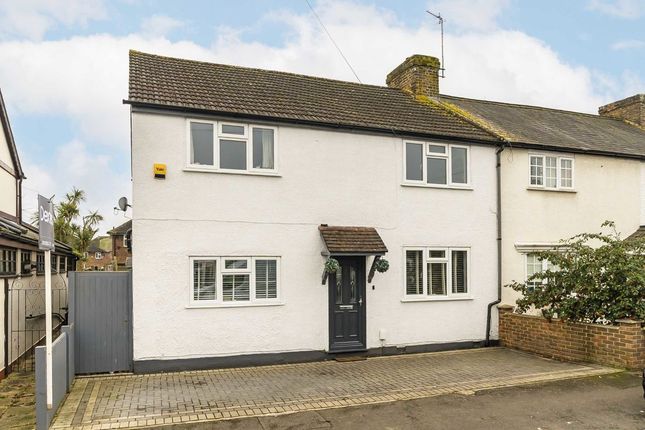 New Road, Feltham TW13 4 bed house for sale