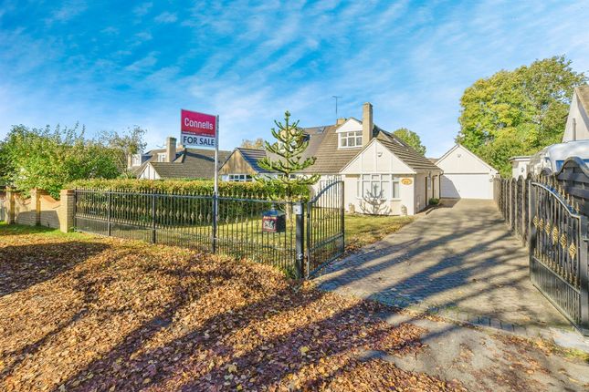 4 bed semi-detached bungalow