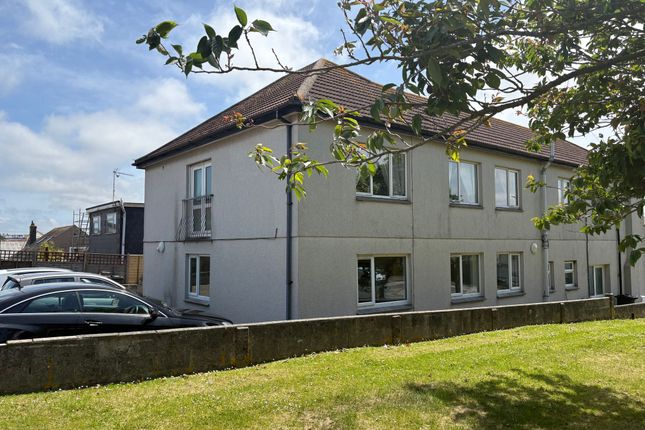 2 bedroom ground floor flat for sale