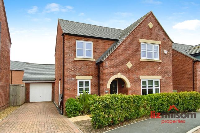 Cinder Avenue, Swadlincote DE11 4 bed detached house for sale