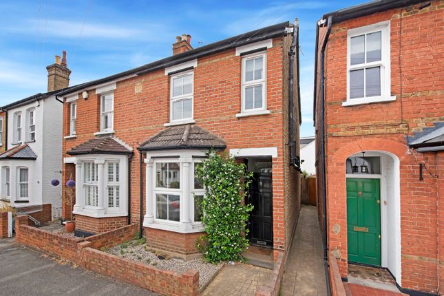 4 bed semi-detached house
