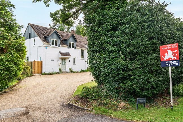 5 bed detached house
