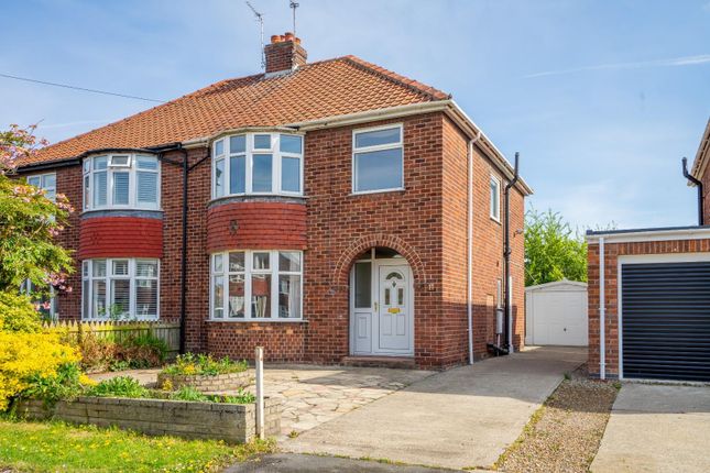 Rawcliffe Croft, York 3 bed semi