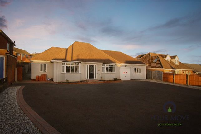 The Straits, Dudley DY3 4 bed bungalow for sale
