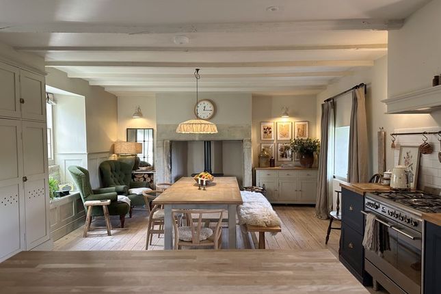3 bedroom cottage for sale