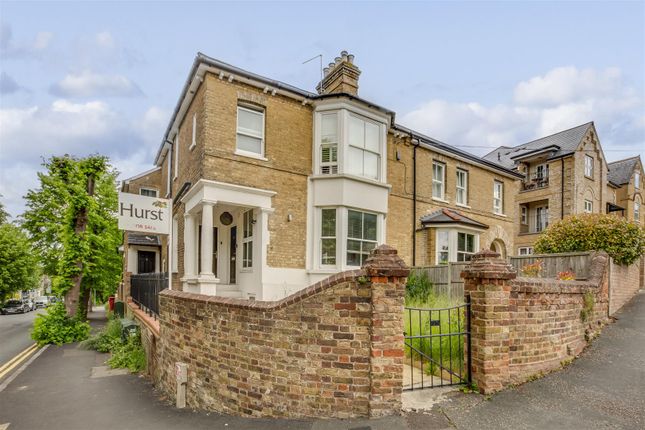 2 bedroom maisonette for sale
